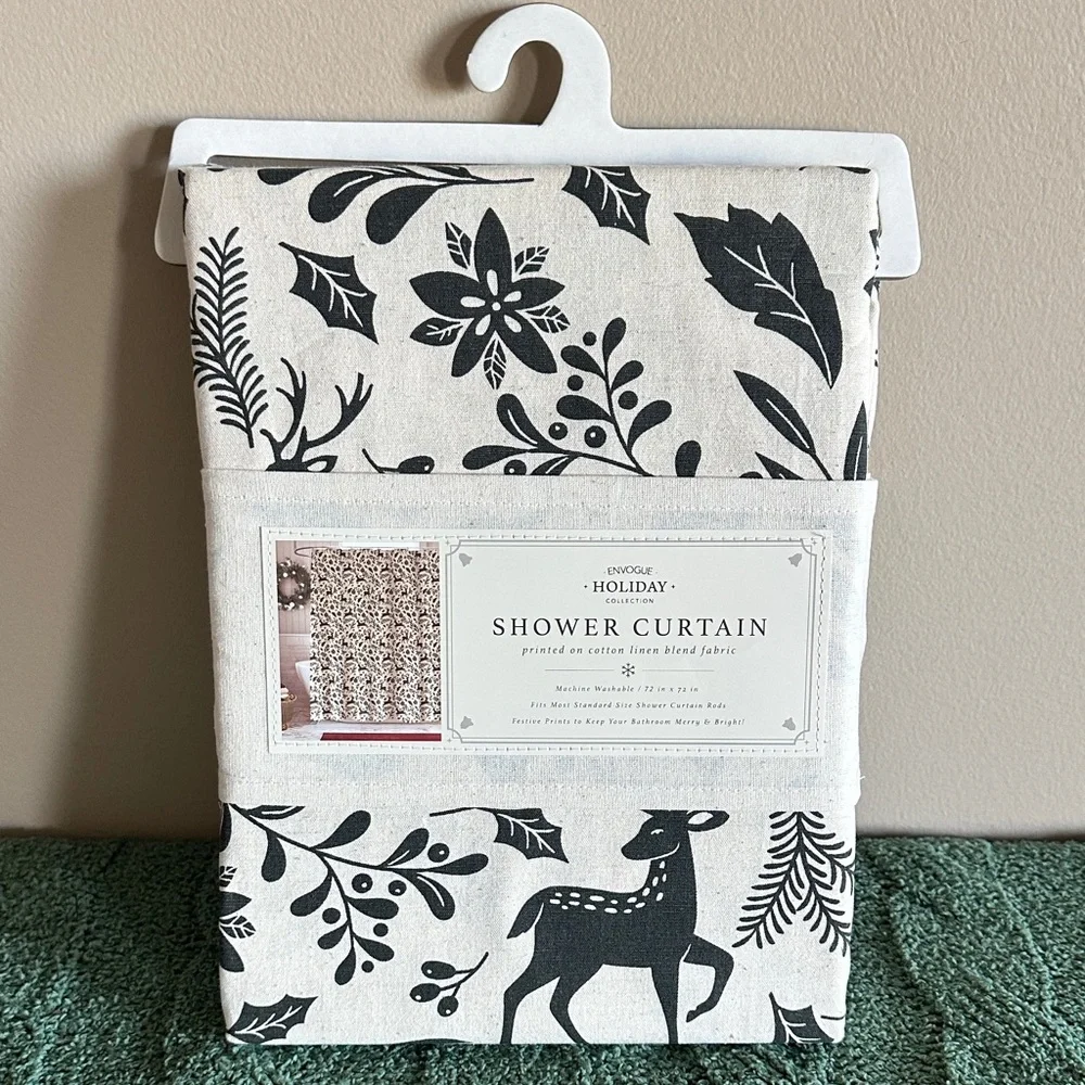 Envogue Black and Cream Holiday Christmas Shower Curtain Reindeer Holly NEW!